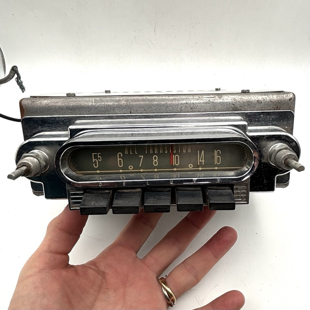 Vintage 1940's-50's Ford Mercury Automobile Tube Radio Chrome Front